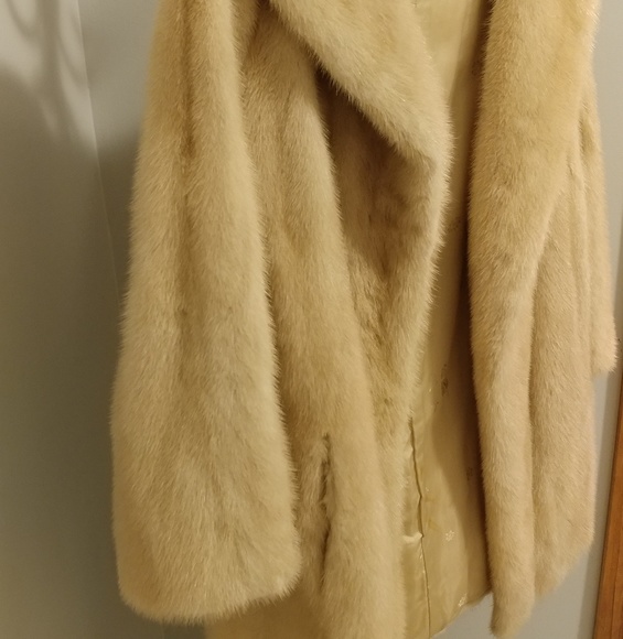 Vintage Mink Coat - Picture 3 of 4